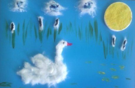 Аппликация озера с лебедями Аппликация озера с лебедями